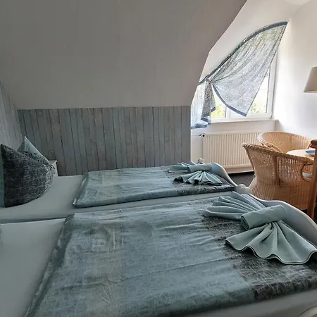 شقة Apartmenthaus Storchennest Katzow