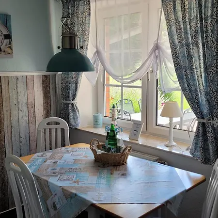 Apartmenthaus Storchennest شقة *